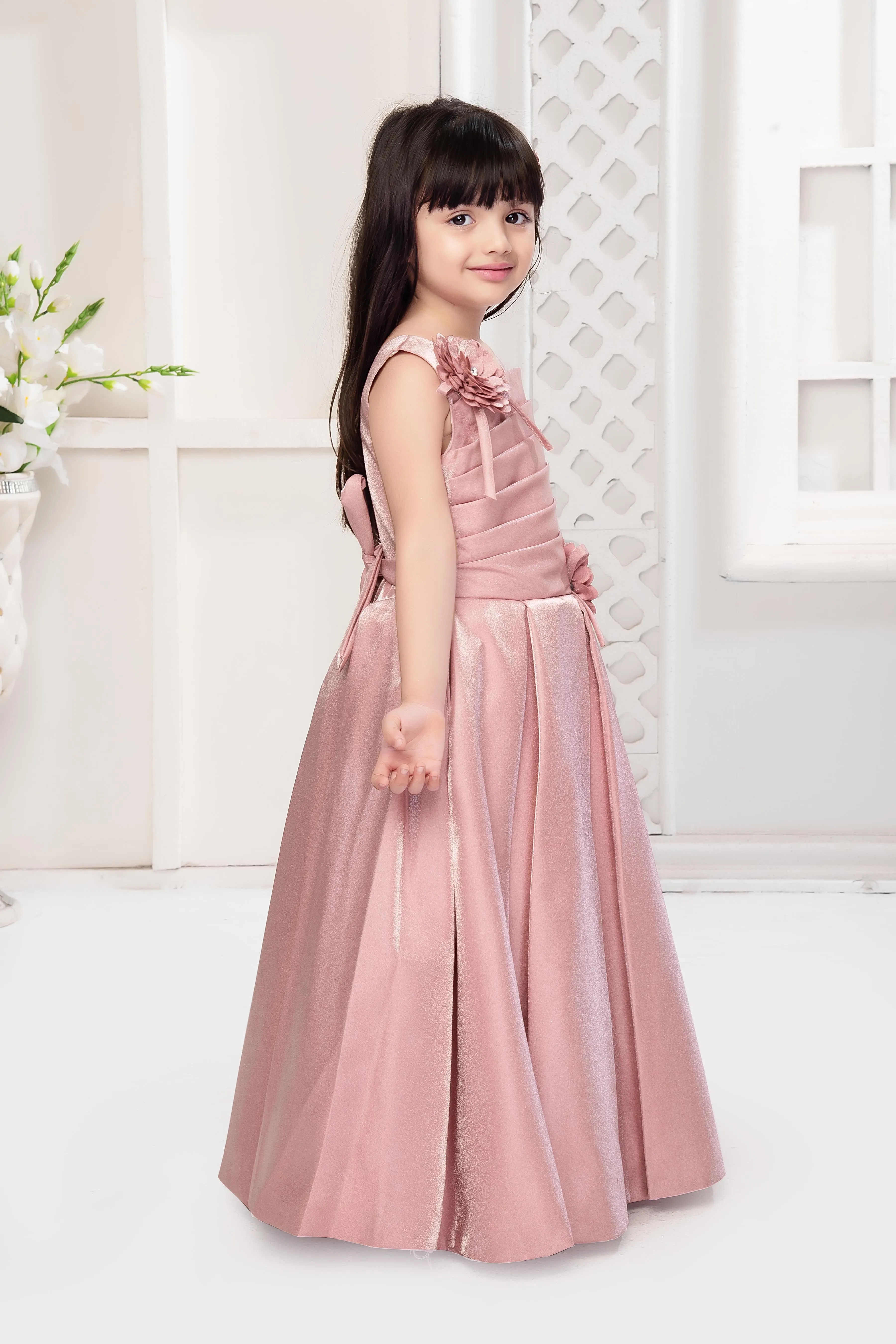 Mini Stitch flower applique gown for girls-Pink