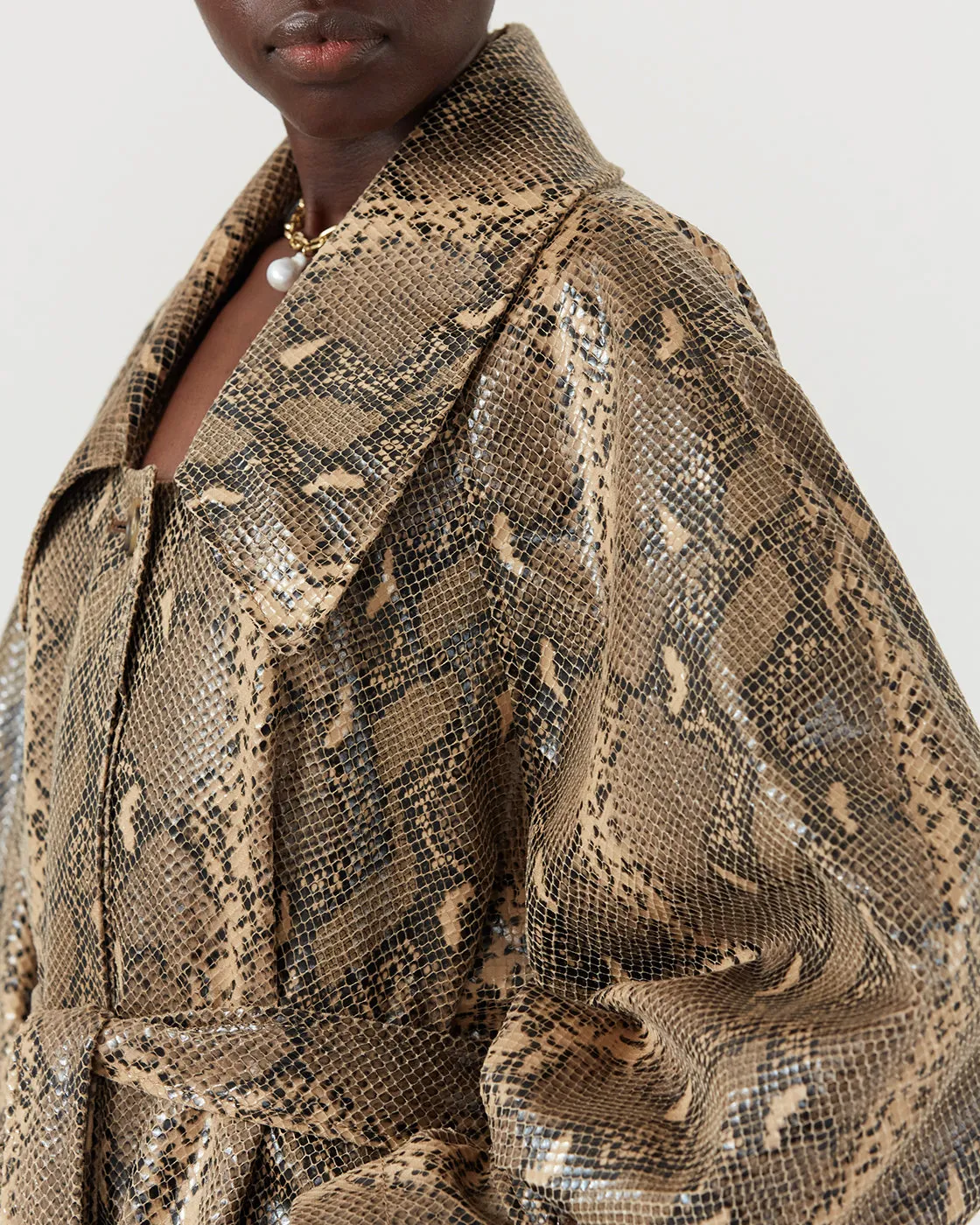 Oona Trenchcoat Faux Snakeskin Beige